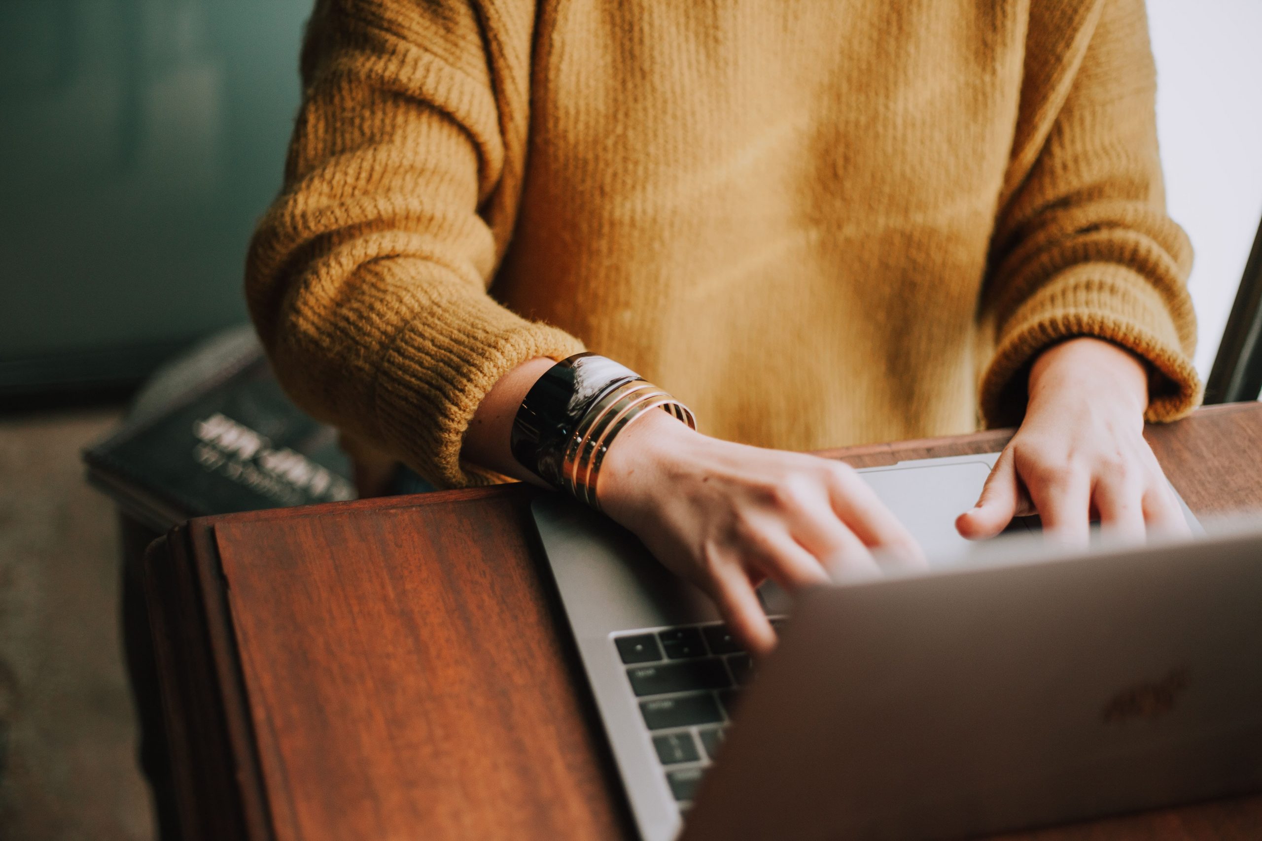 5 Benefits Of Working In The It Industry Word Power