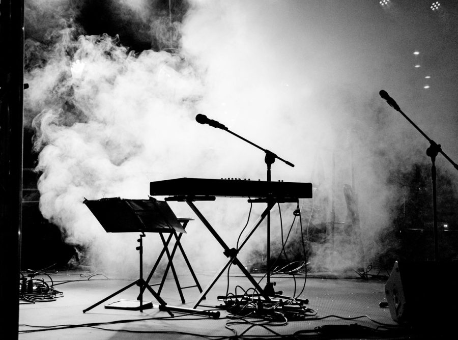 Choosing the Right Hearing Protection: Ear Defenders vs. Concert Ear Plugs