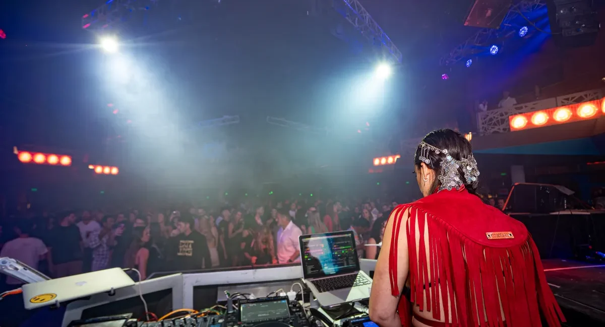 FKA twigs Seoul rave