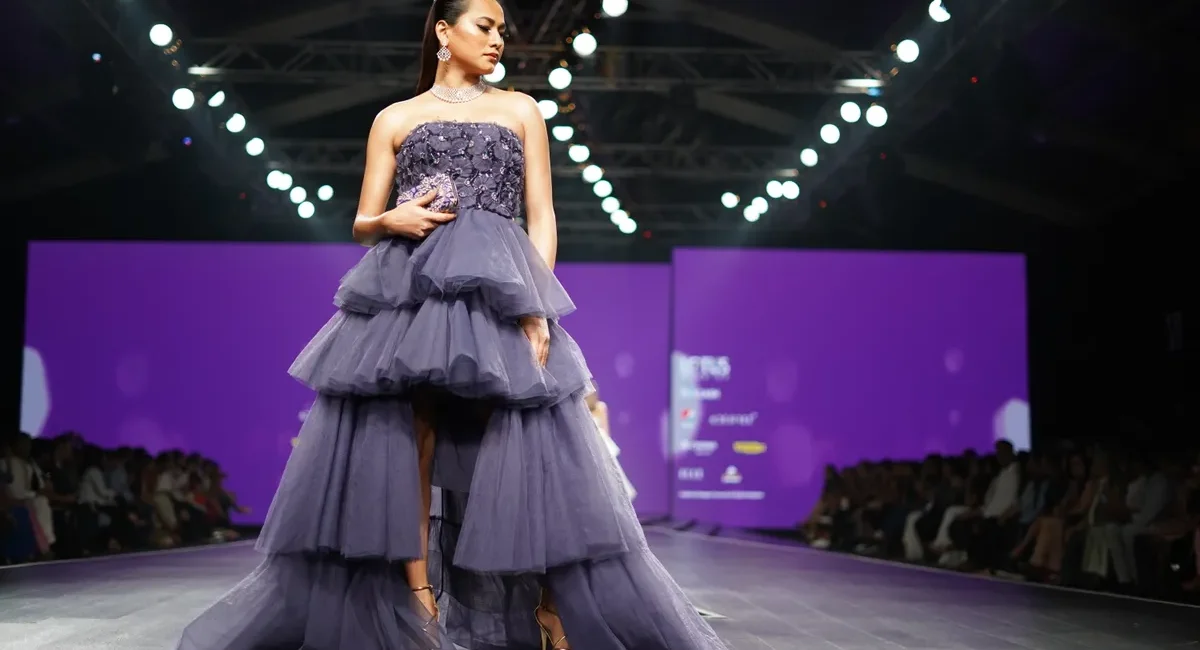Kai Cenat VIVET runway debut